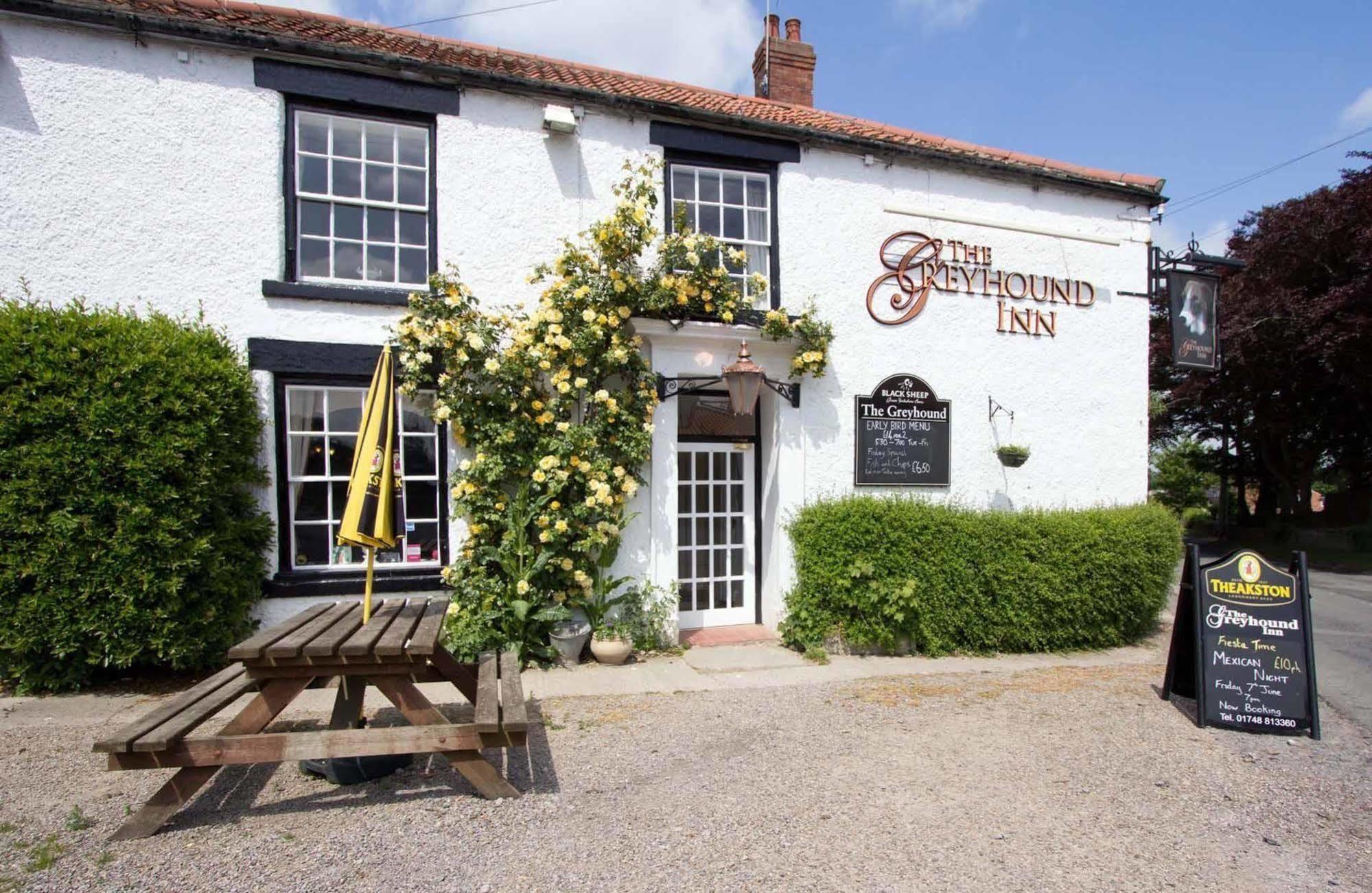The Greyhound Inn Bedale Exterior foto